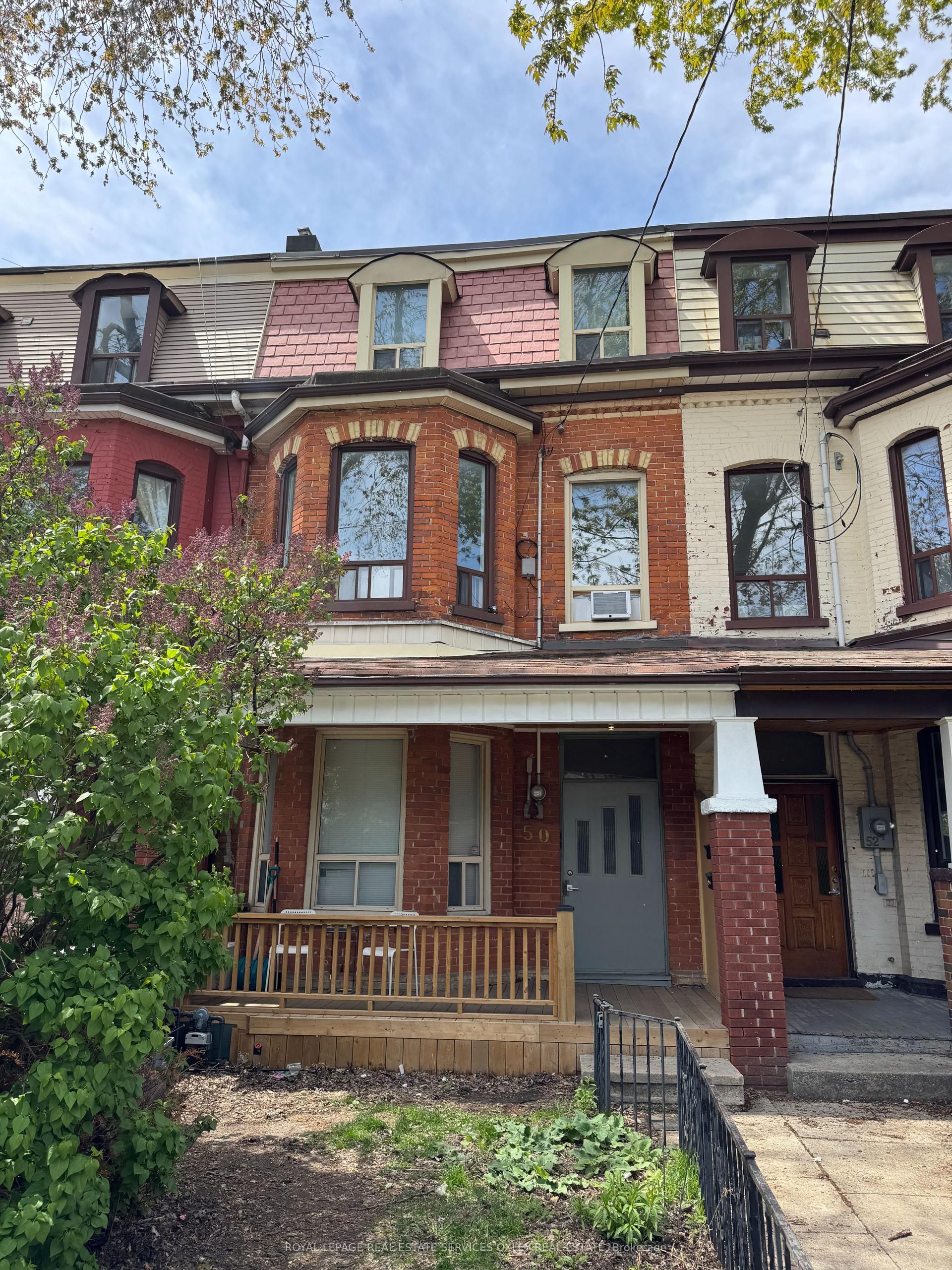 50 Grove Avenue 4 #4 — photo 1