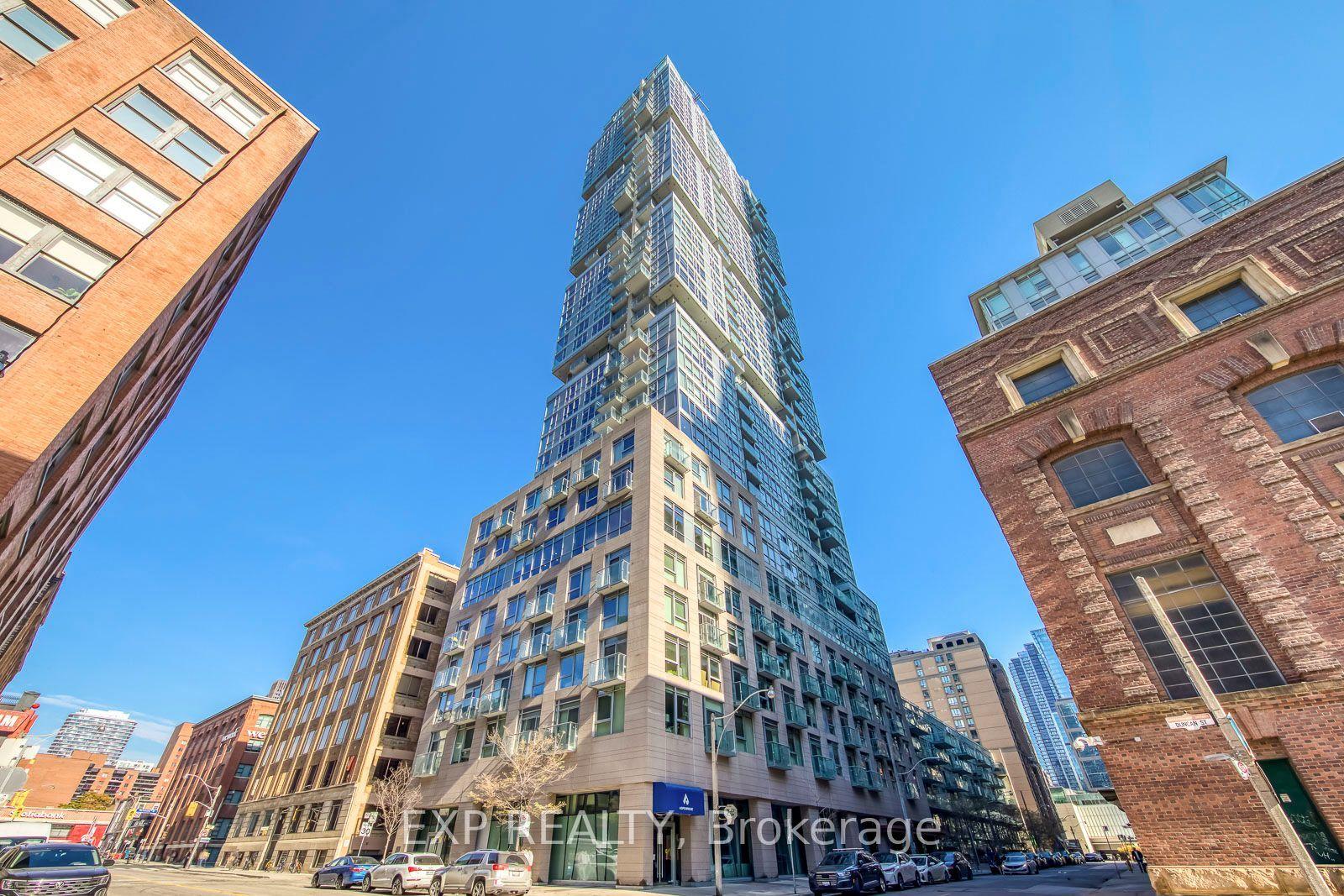30 NELSON Street 2702 #2702, Toronto — Condo for sale, photo 1