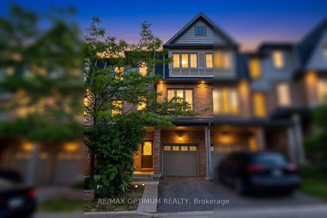 117 Cedar Lake Crescent — photo 1