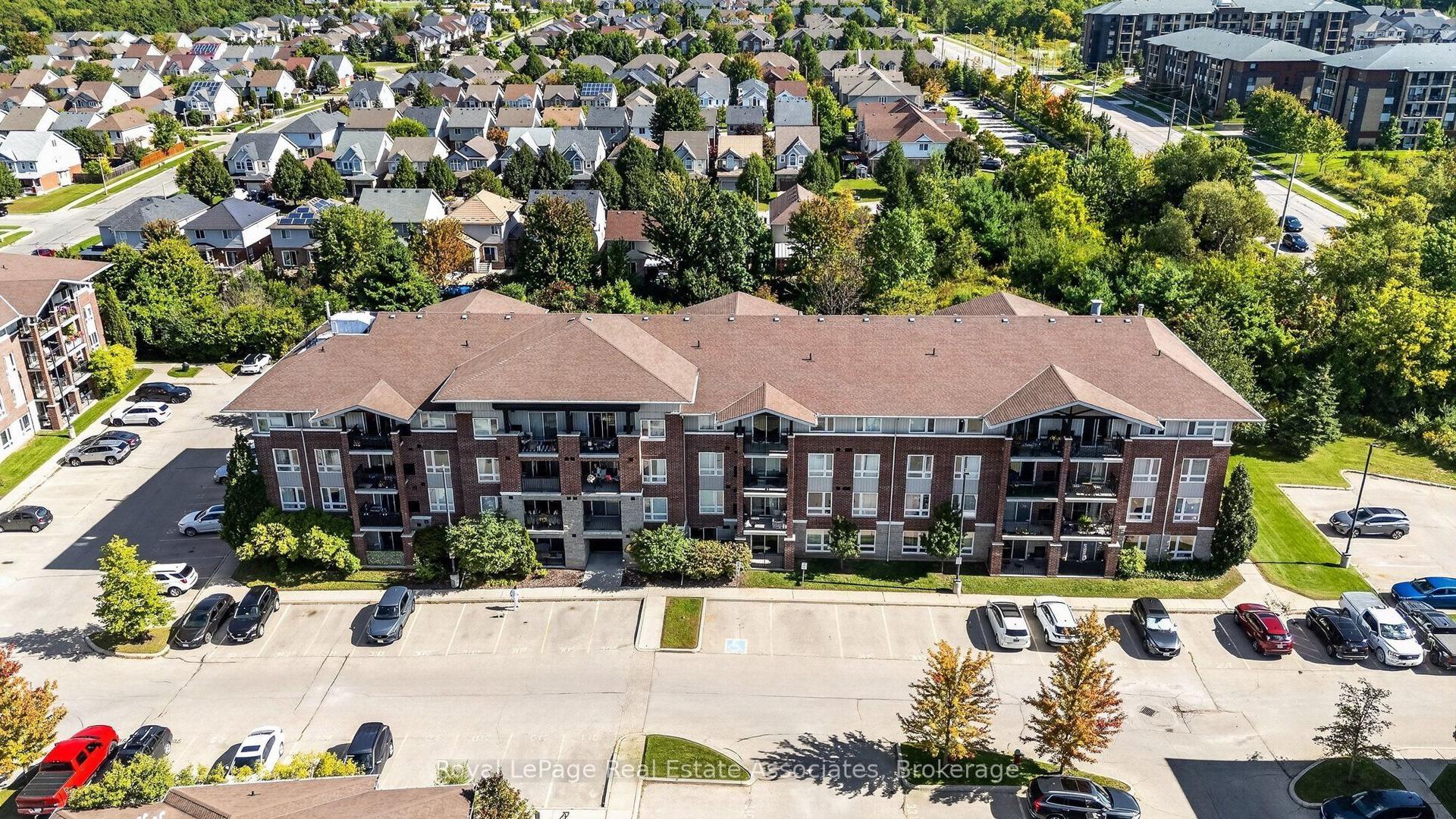 41 Goodwin Drive N 401 #401, Guelph — Condo for sale, photo 1