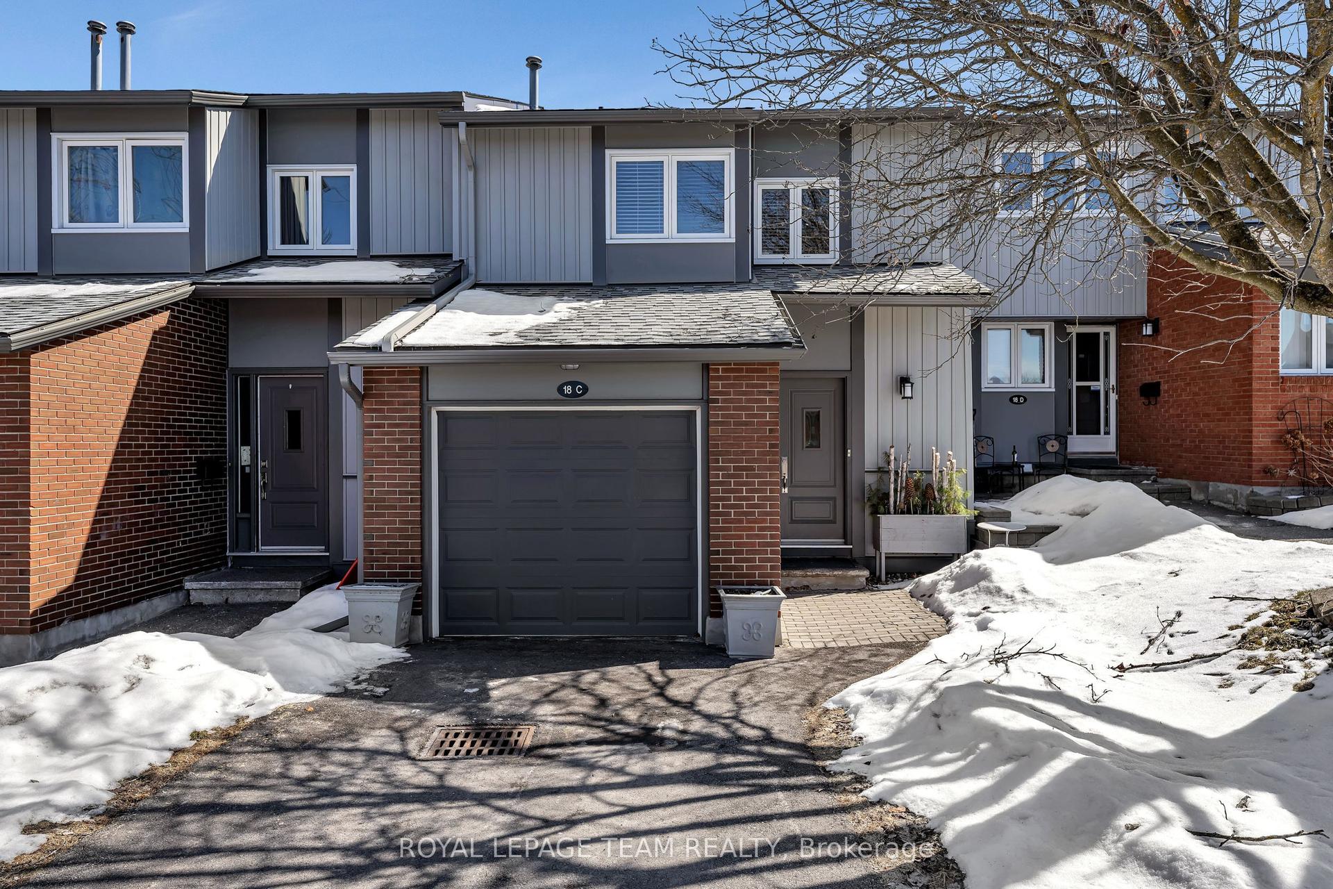 18 Benlea Drive C #C — photo 1