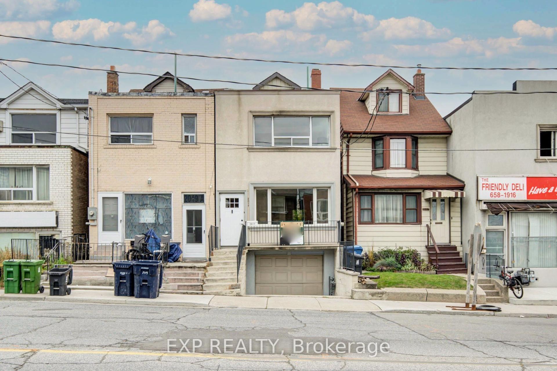 2017 Dufferin Street, Toronto — Detached for sale, photo 1