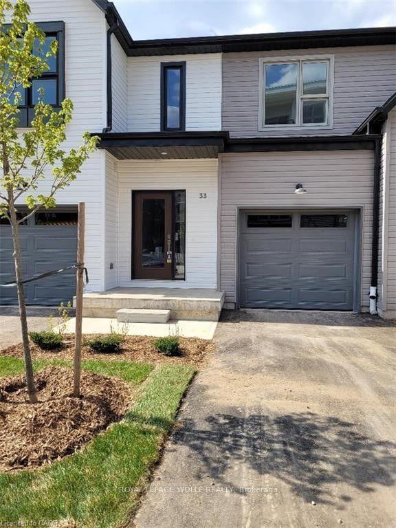 110 Fergus Avenue 33 #33, Kitchener — Condo Town for lease, photo 1