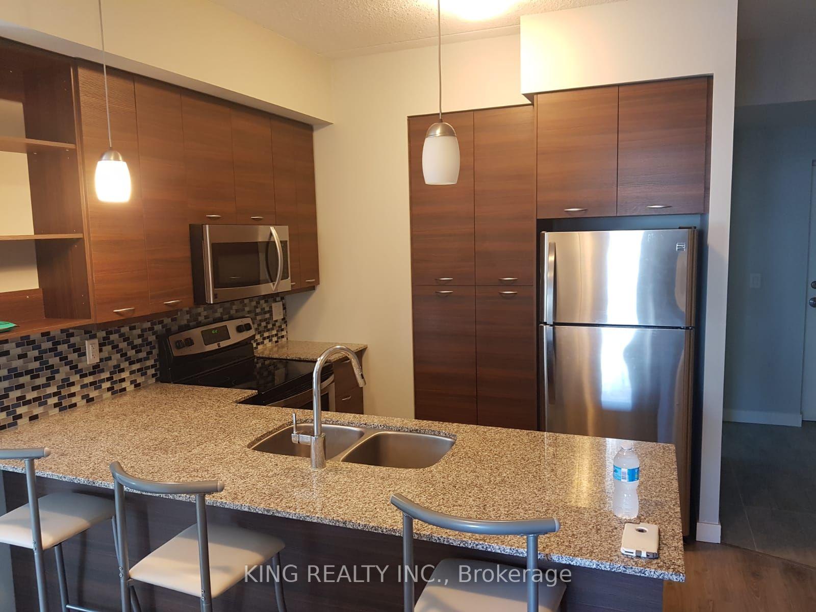 318 Spruce Street 1405 #1405, Waterloo — Condo for lease, photo 1