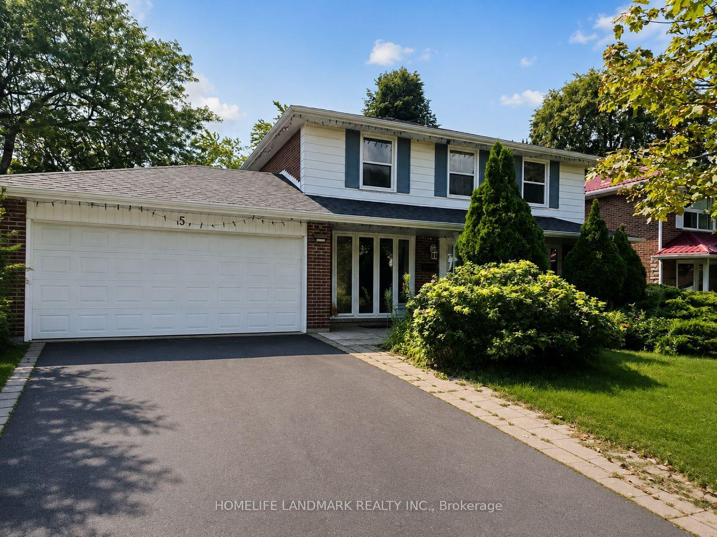 5 Collingsbrook Boulevard, Toronto — Detached for sale, photo 1