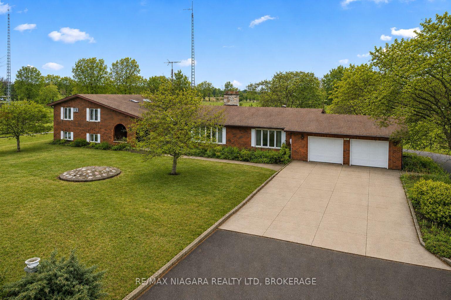 11292 Golf Course Road, Wainfleet — Detached for sale, photo 1