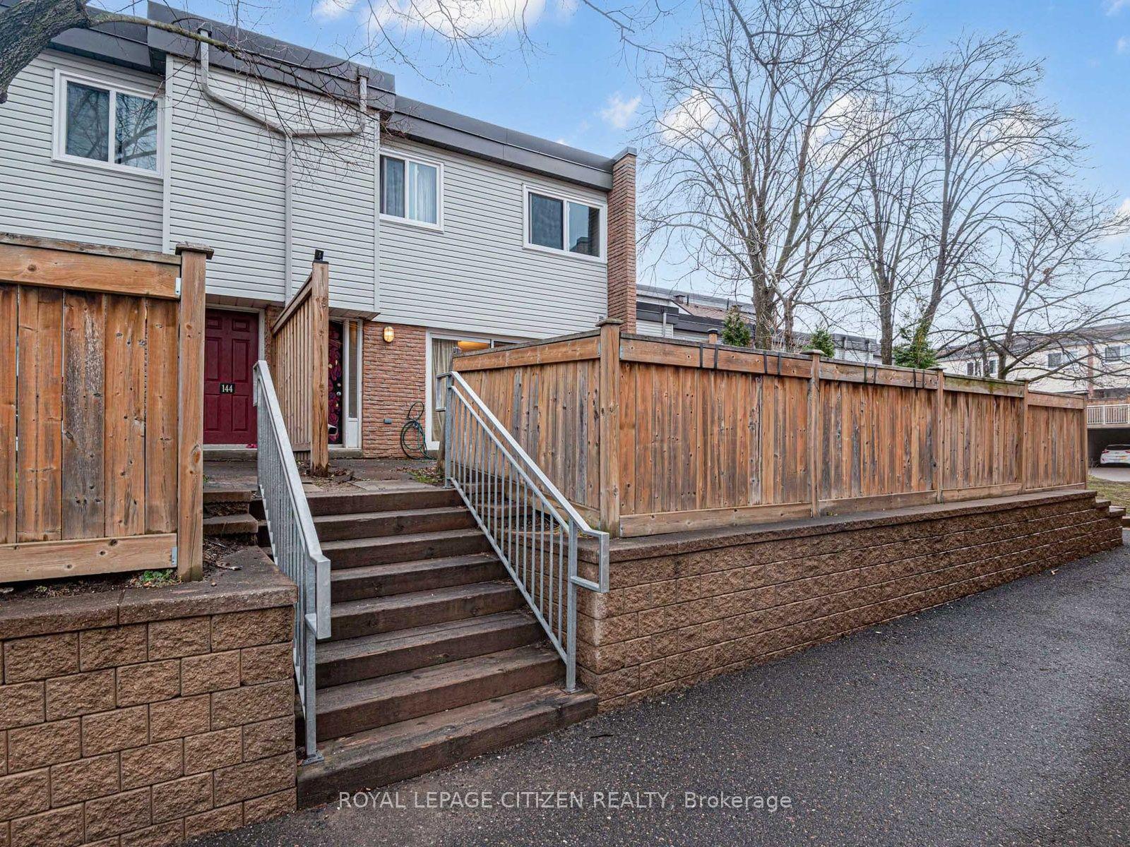 148 Milestone Crescent — photo 1