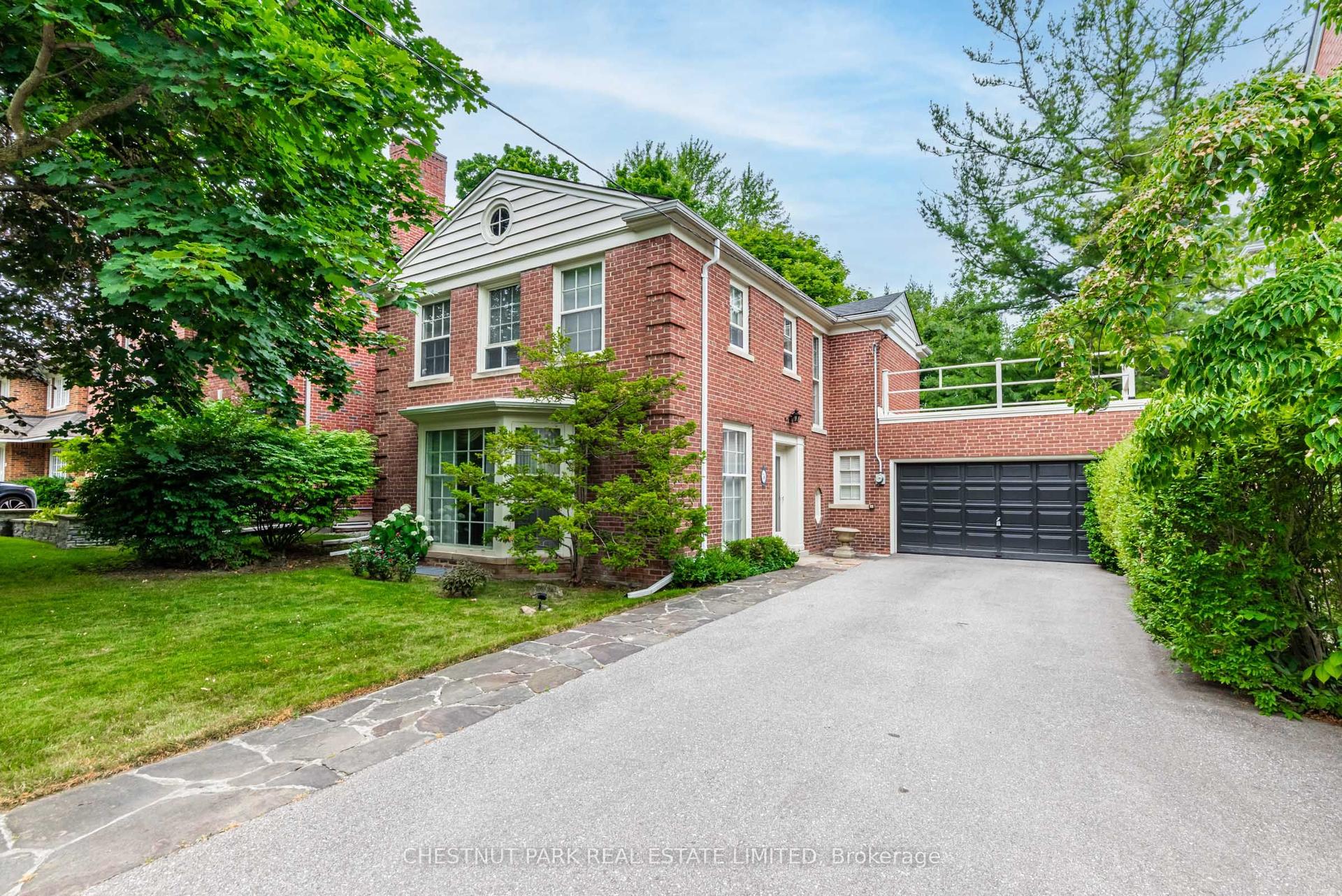 56 Rochester Avenue — photo 1