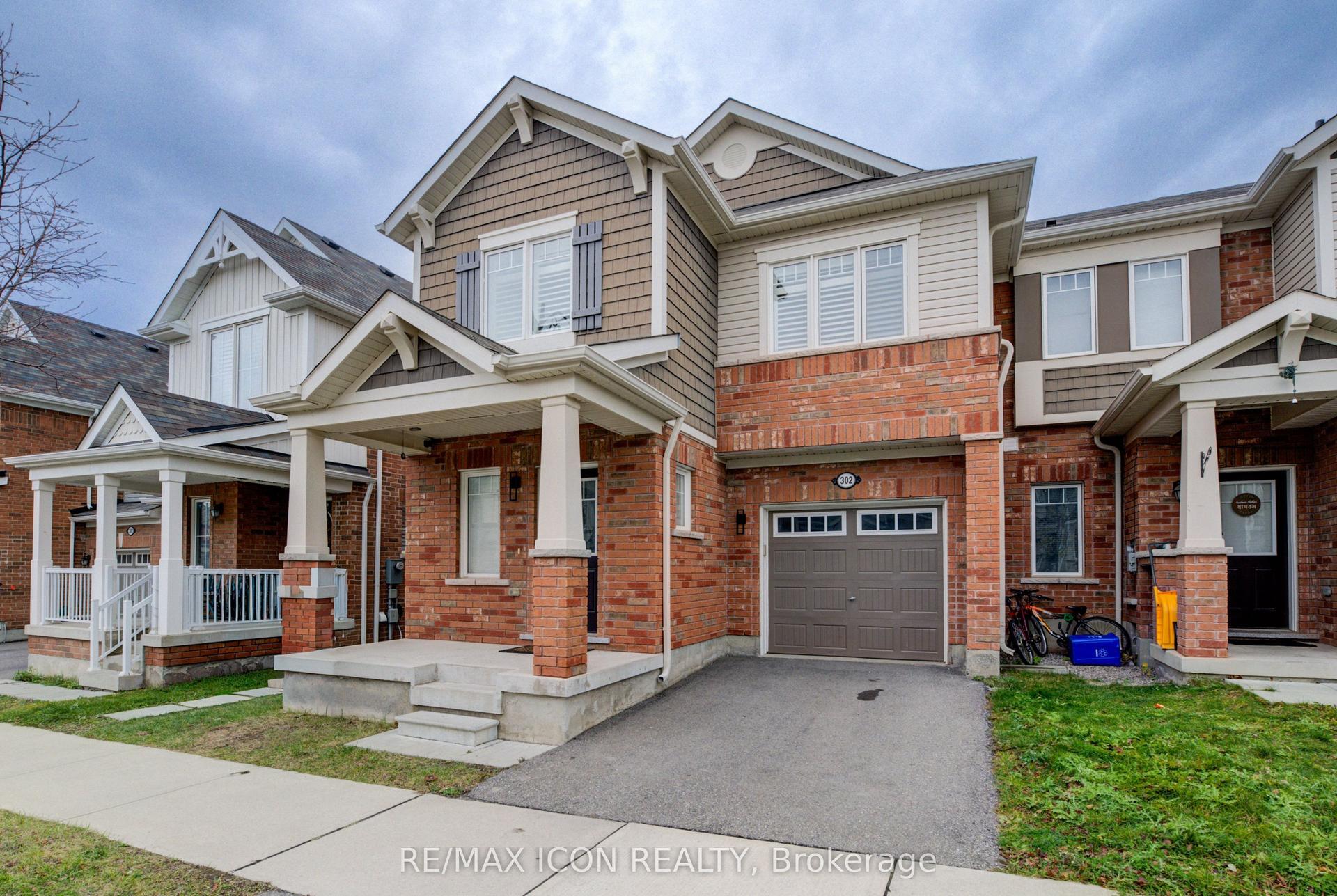 302 Jean Landing, Milton — Townhouse for sale, photo 1
