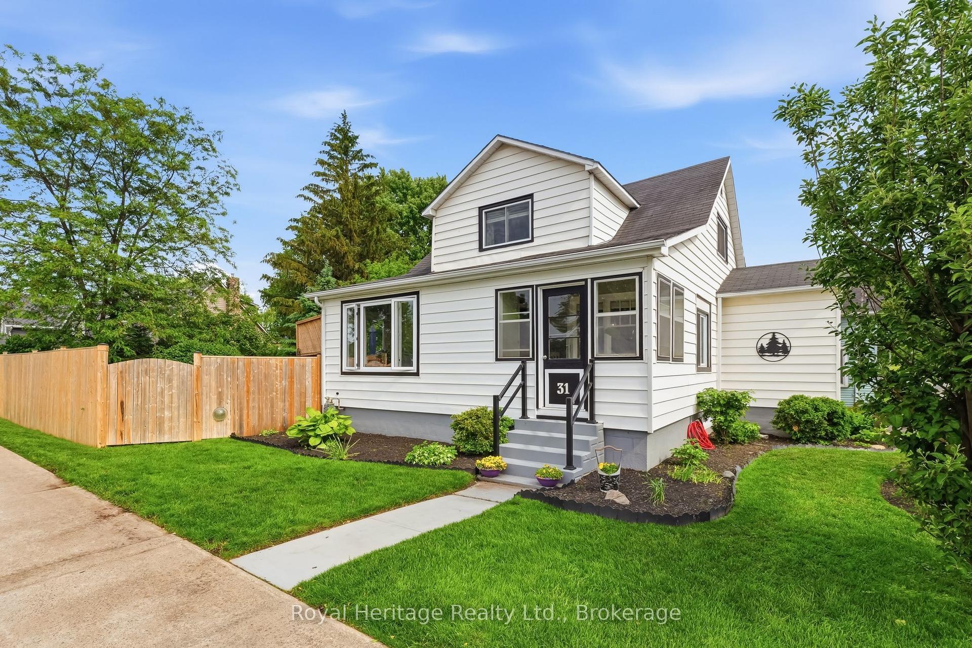 31 Elizabeth Street — photo 1