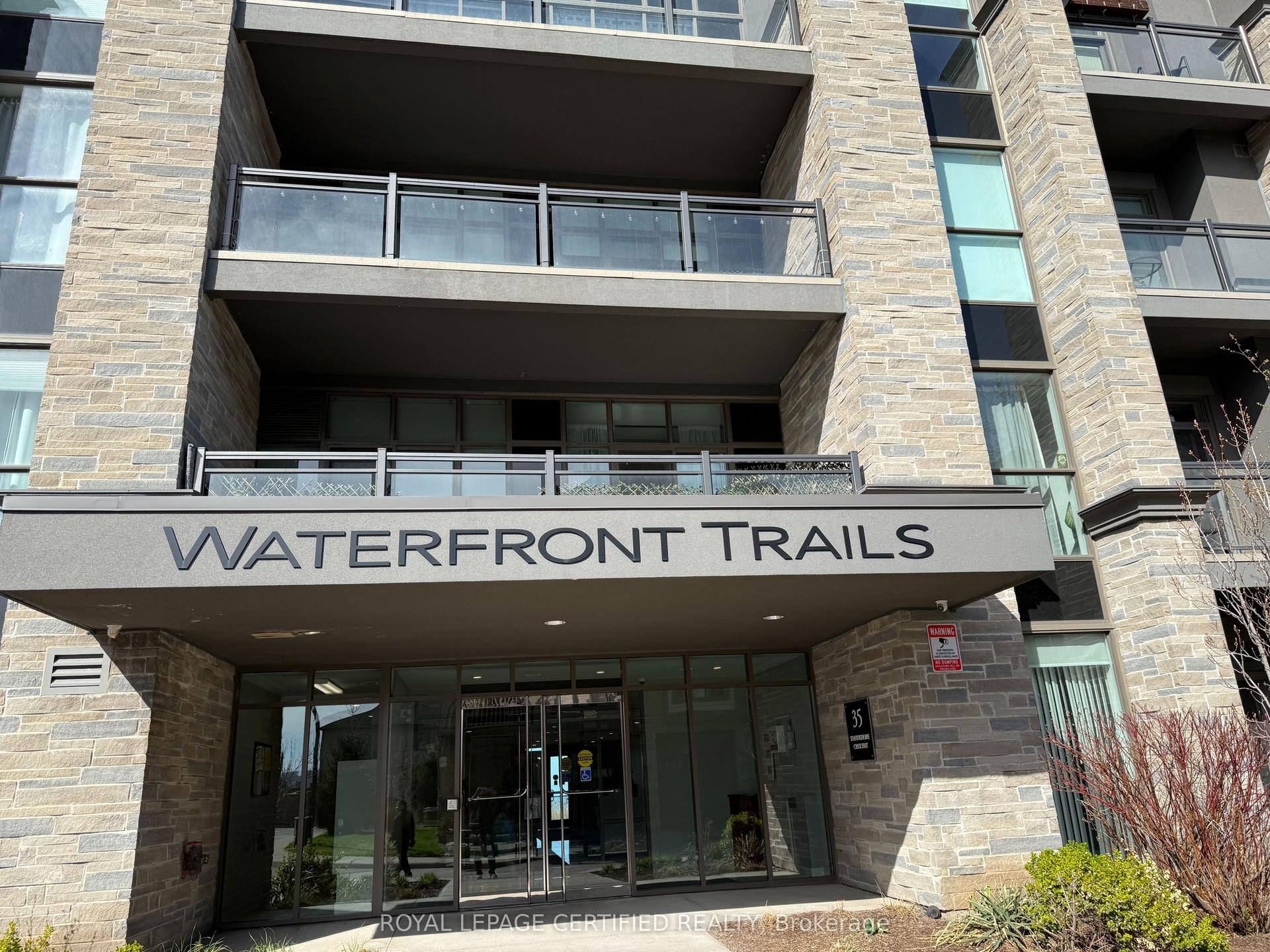 35 Southshore Crescent 201 #201 — photo 1
