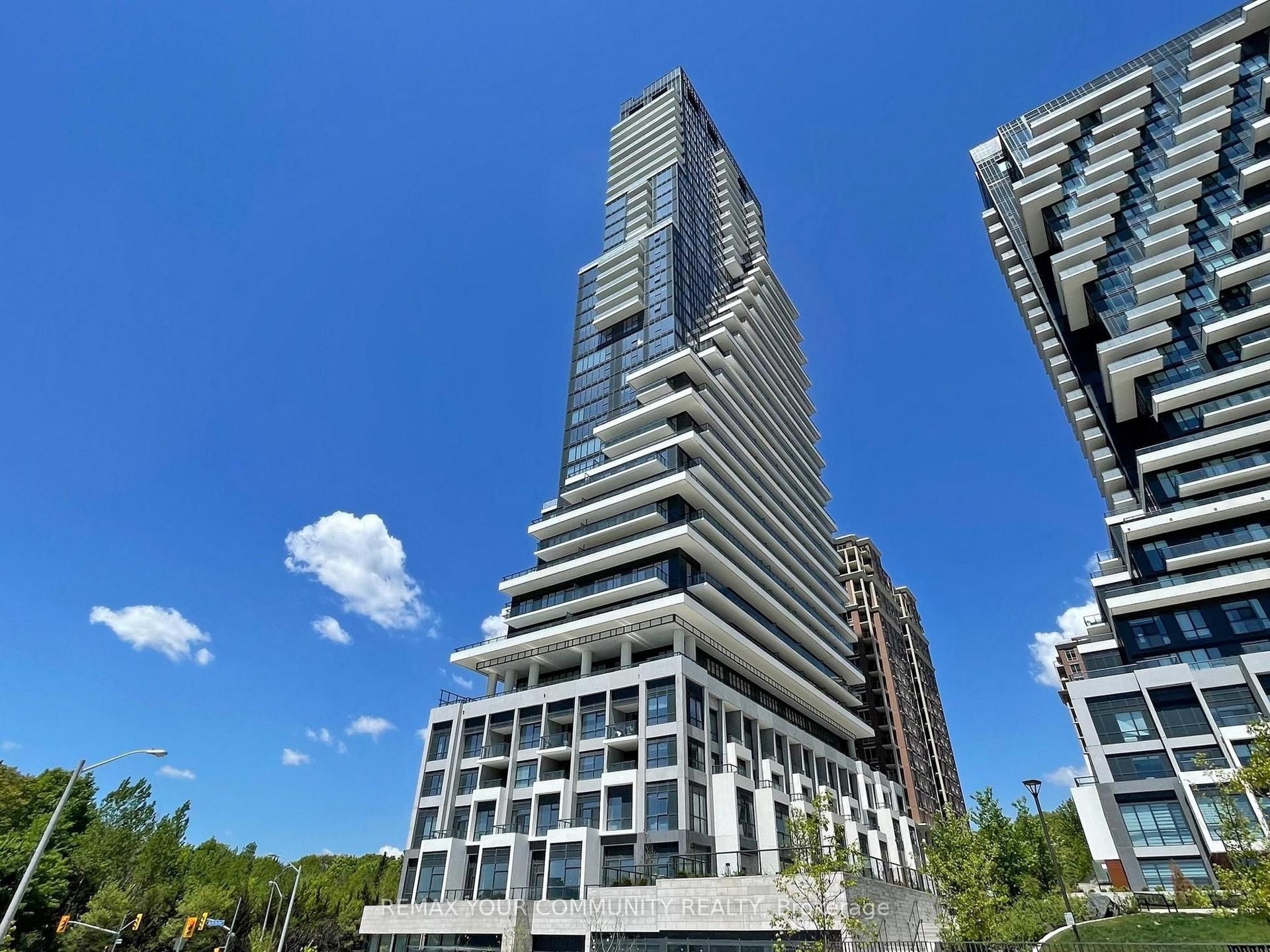 10 Inn On The Park Drive 110 #110, Toronto — Condo for sale, photo 1
