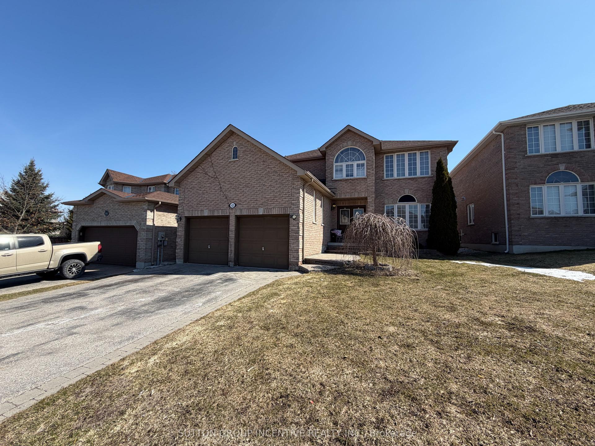 422 Mapleton Avenue — photo 1