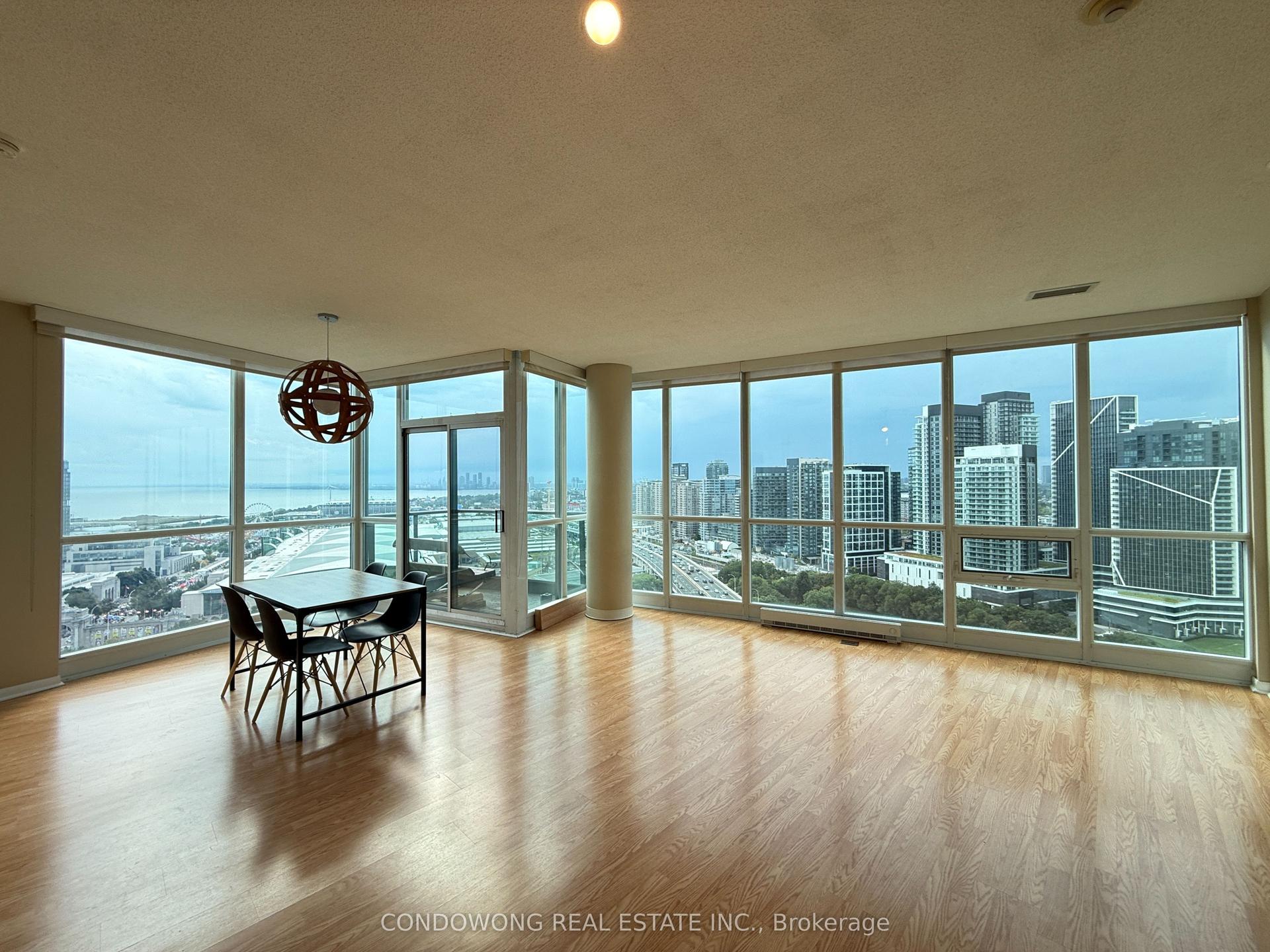 231 Fort York Boulevard 2804 #2804, Toronto — Condo for lease, photo 1