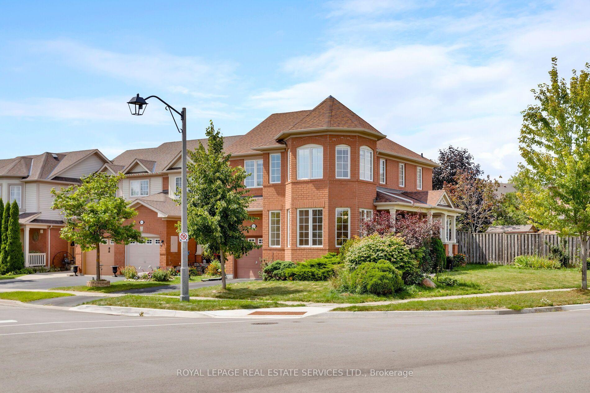 2204 Grand Oak Trail, Oakville — Townhouse for lease, photo 1