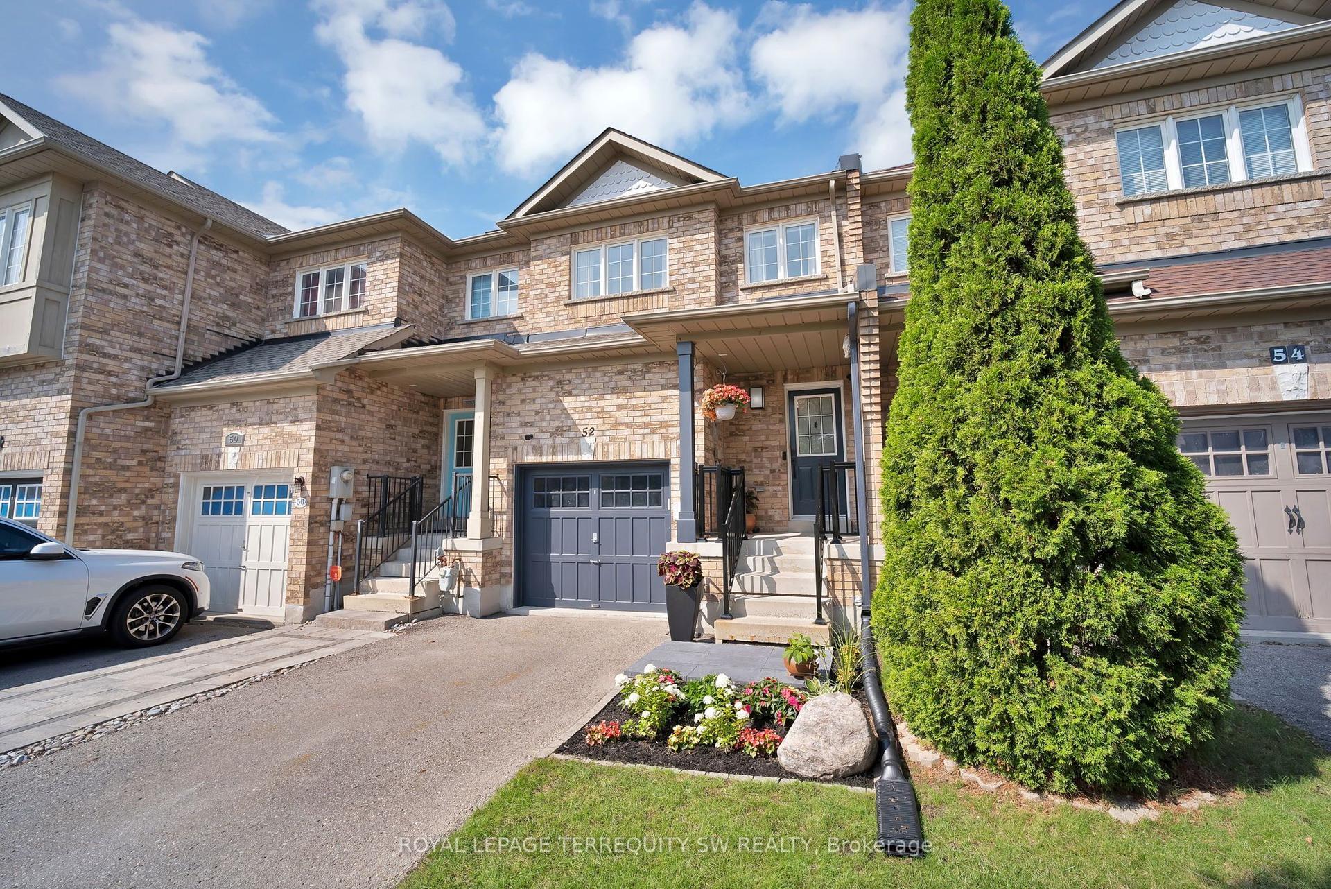 52 Goode Street, Richmond Hill — Townhouse for sale, photo 1