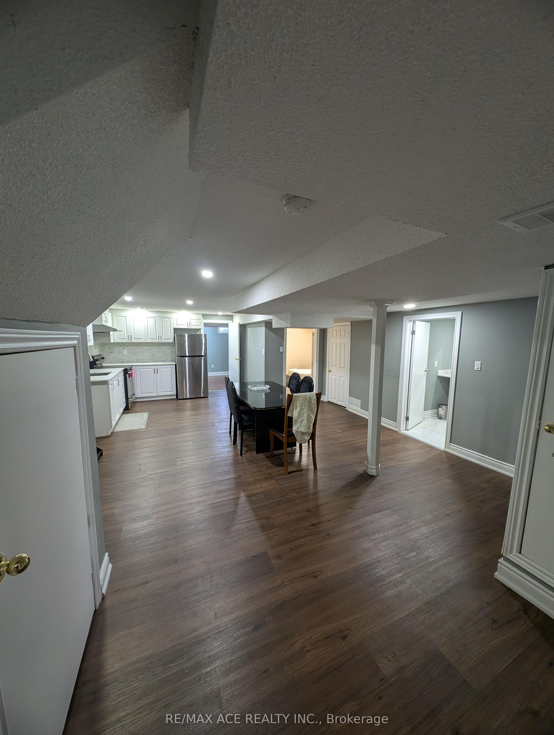 10 May Apple Terrace, Toronto — Detached for lease, photo 1