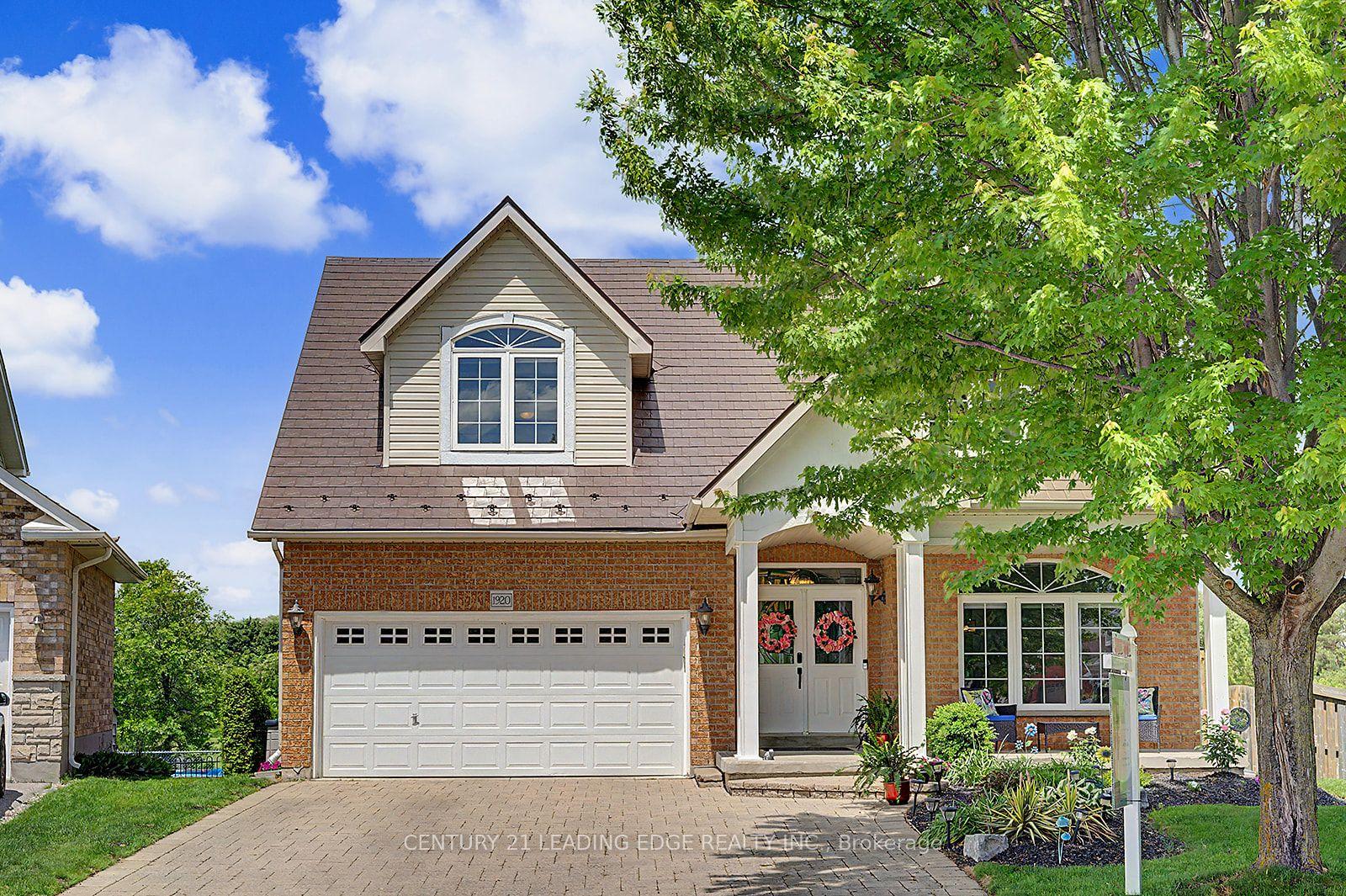 1920 Clearwater Court, Oshawa — Detached for sale, photo 1