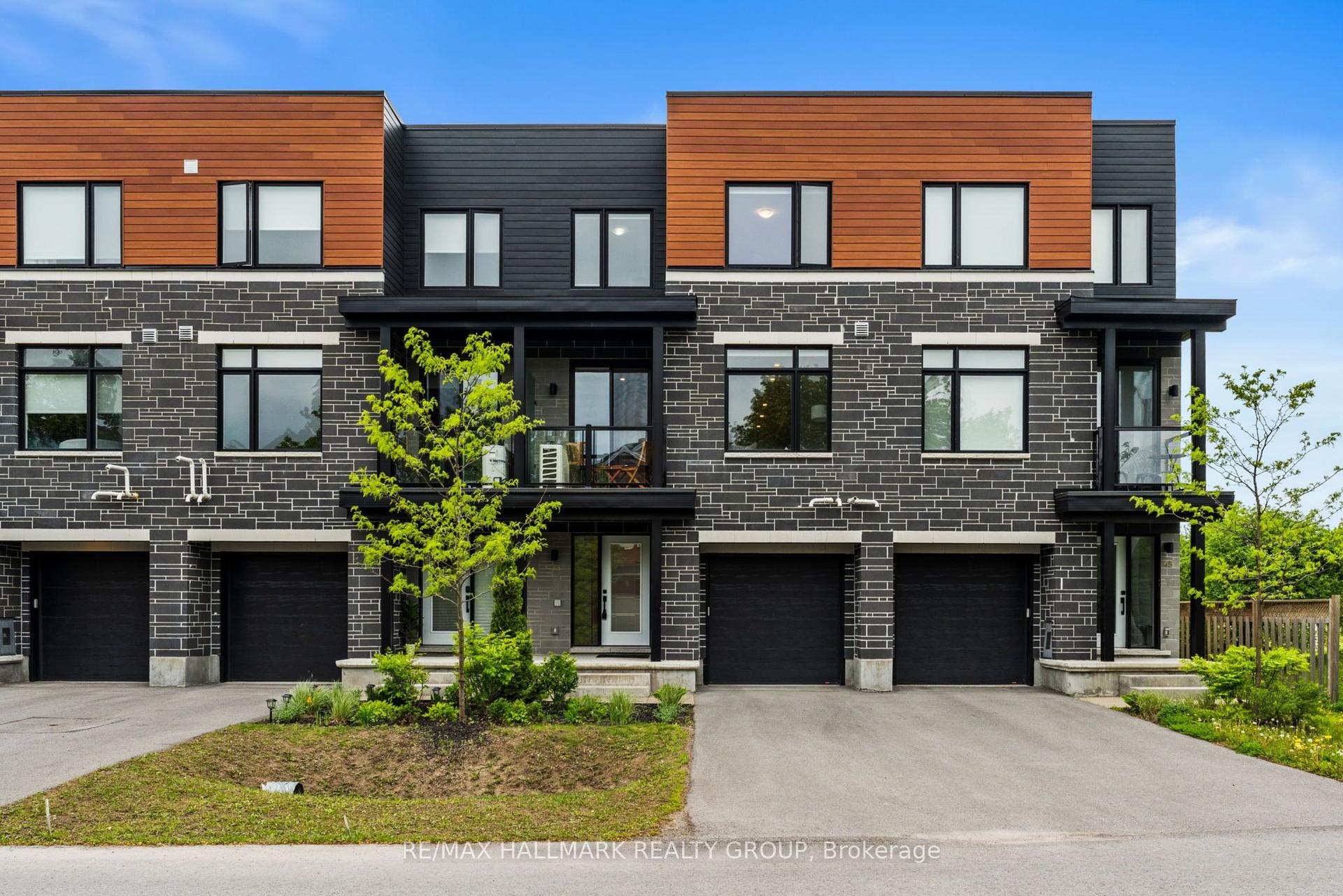43 Bachman Terrace, Kanata — Townhouse for sale, photo 1