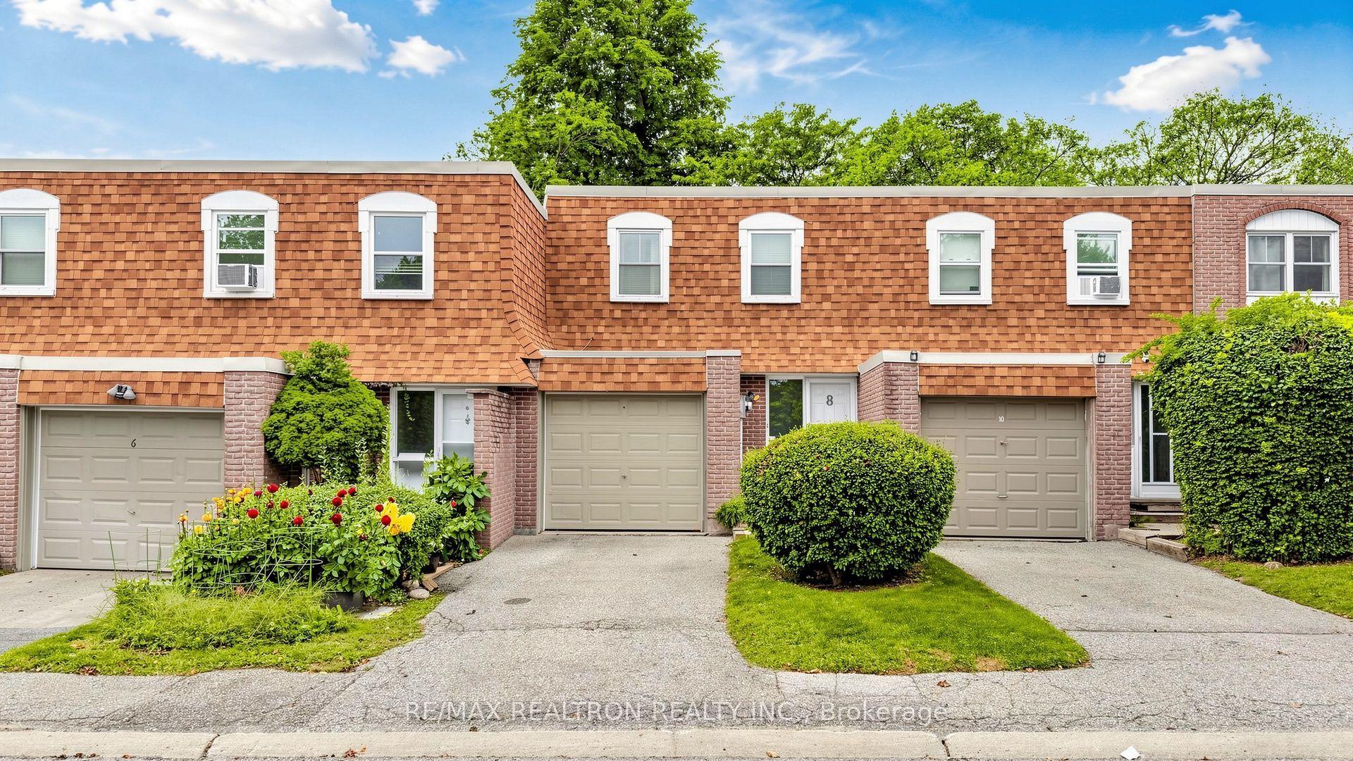 850 Huntingwood Drive 8 #8, Toronto — Condo Town for sale, photo 1