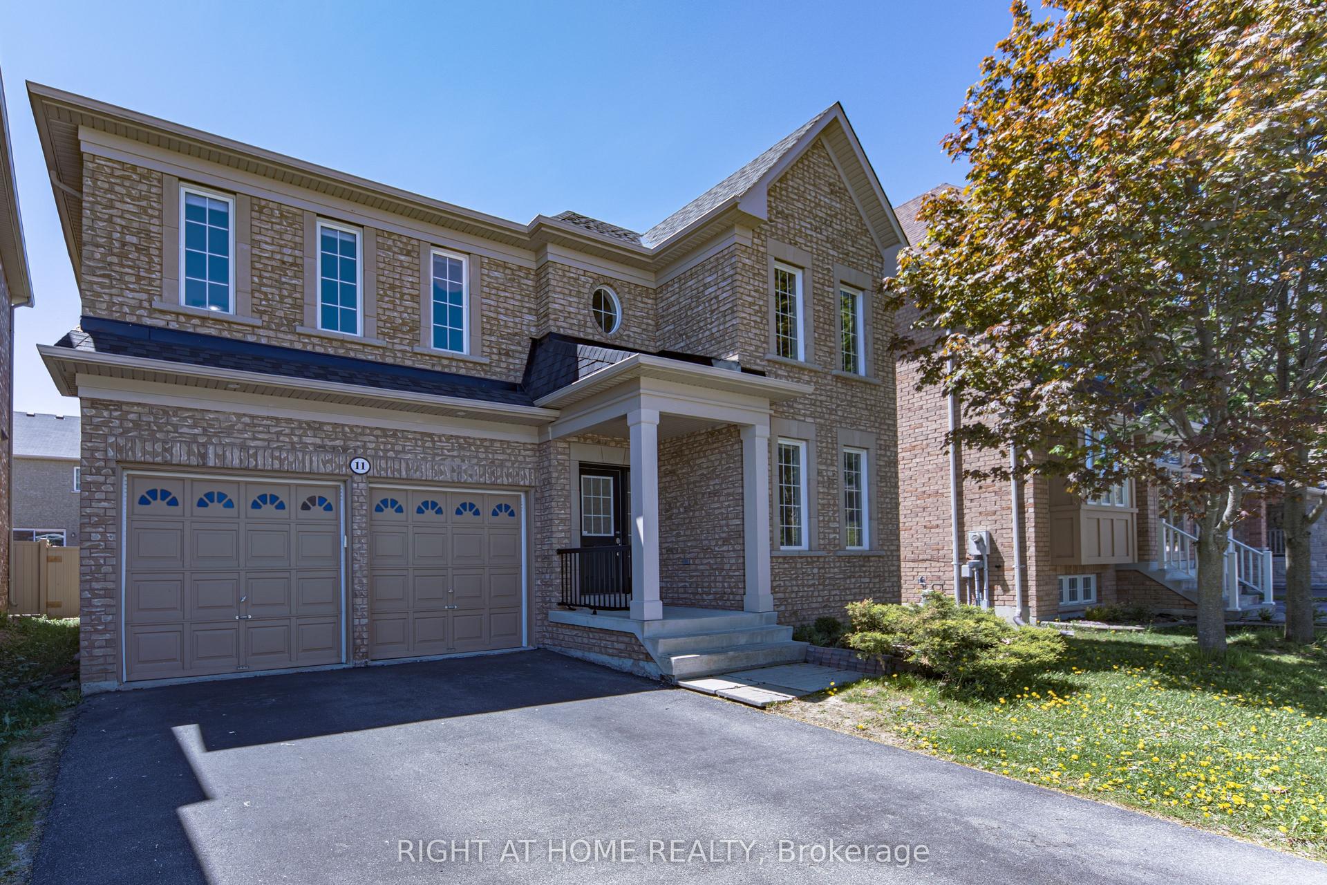 11 Amstel Avenue — photo 1