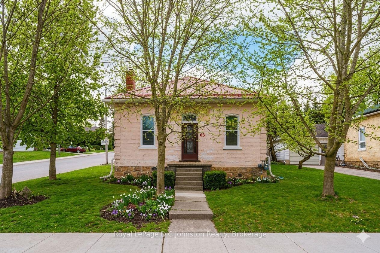 83 3rd Street SW #SW — photo 1