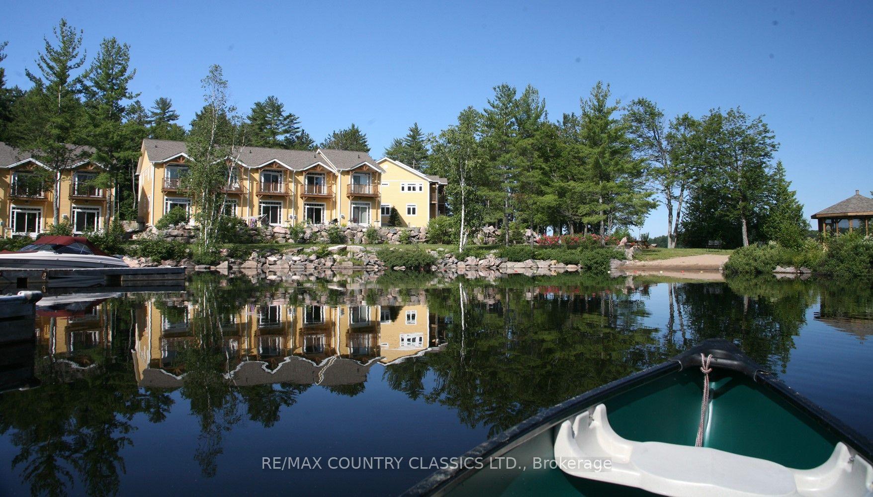 1579 Anstruther Lake Road 1 #1 — photo 1