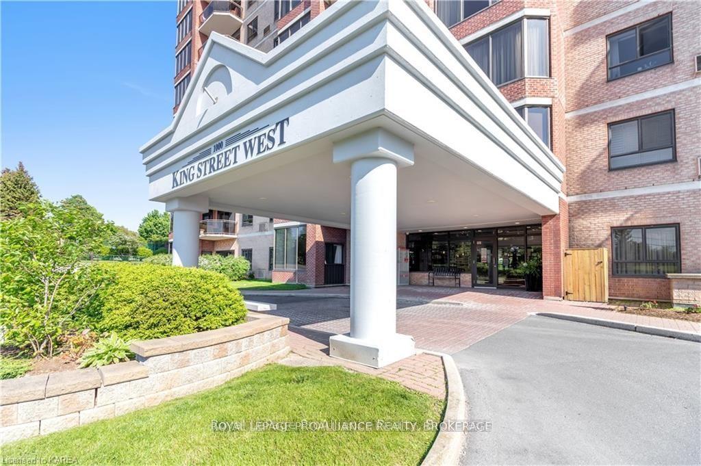1000 King Street W 305 #305 — photo 1