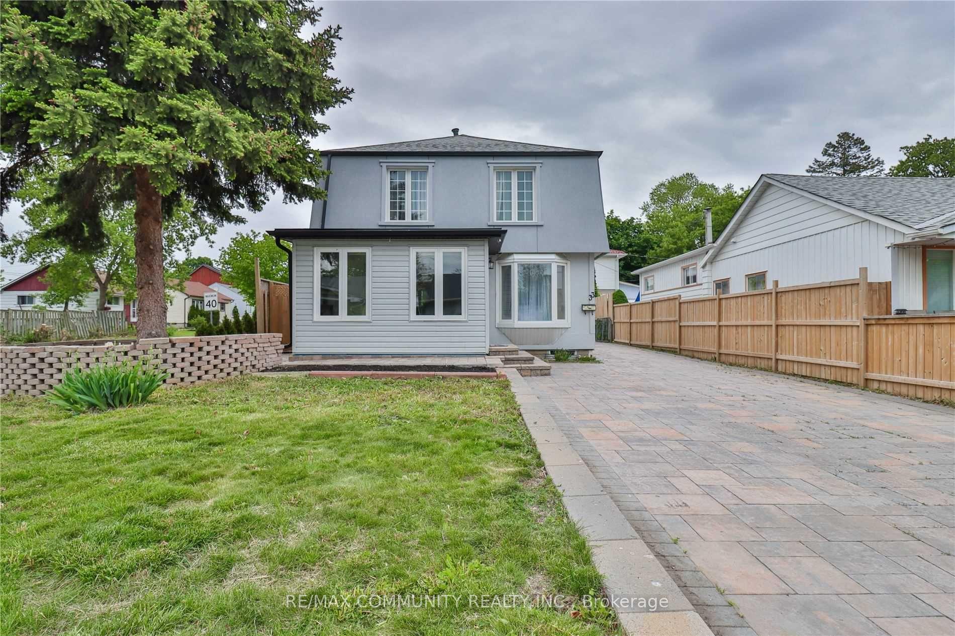 33 Windsor Avenue — photo 1