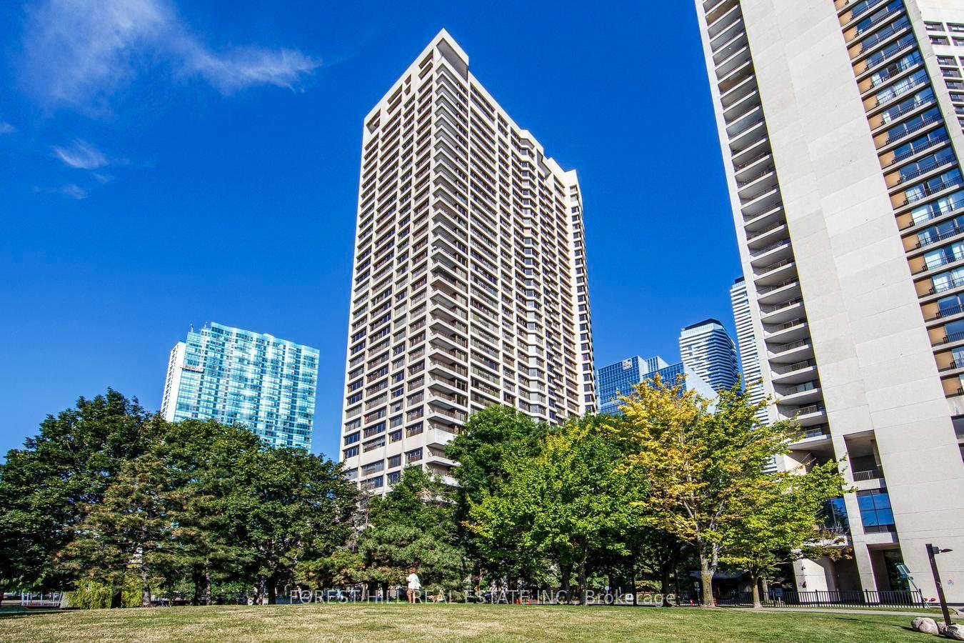 65 Harbour Square 1707 #1707, Toronto — Condo for lease, photo 1