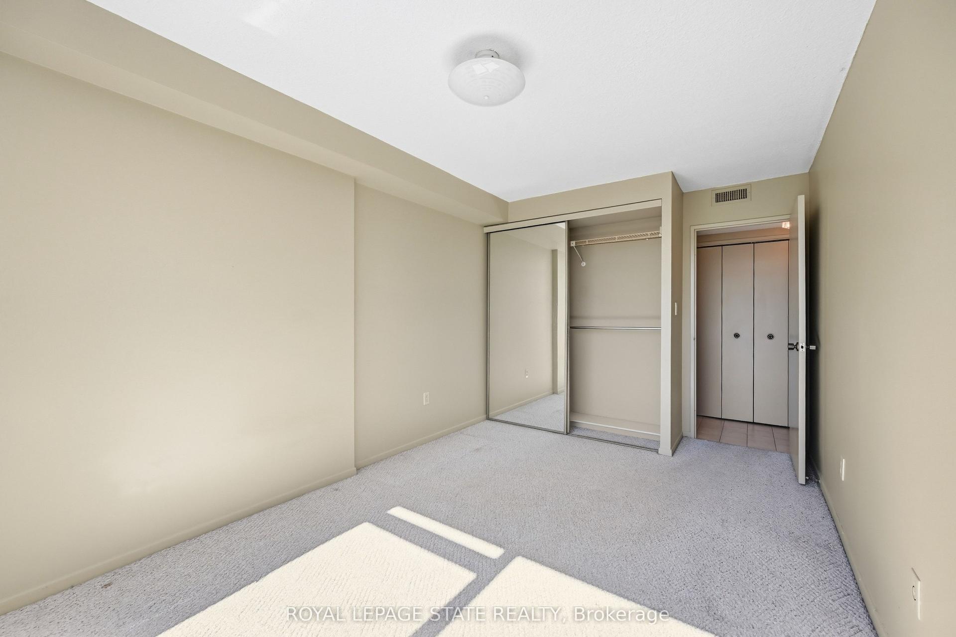 120 Duke Street 102 #102, Hamilton — Condo for lease, photo 1