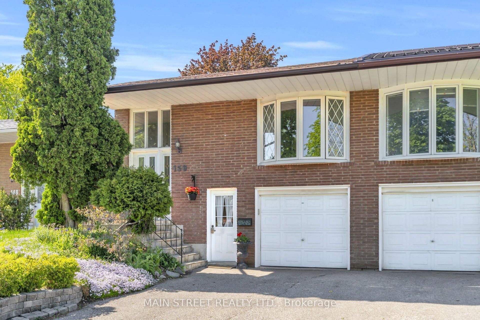 150 Angus Drive — photo 1