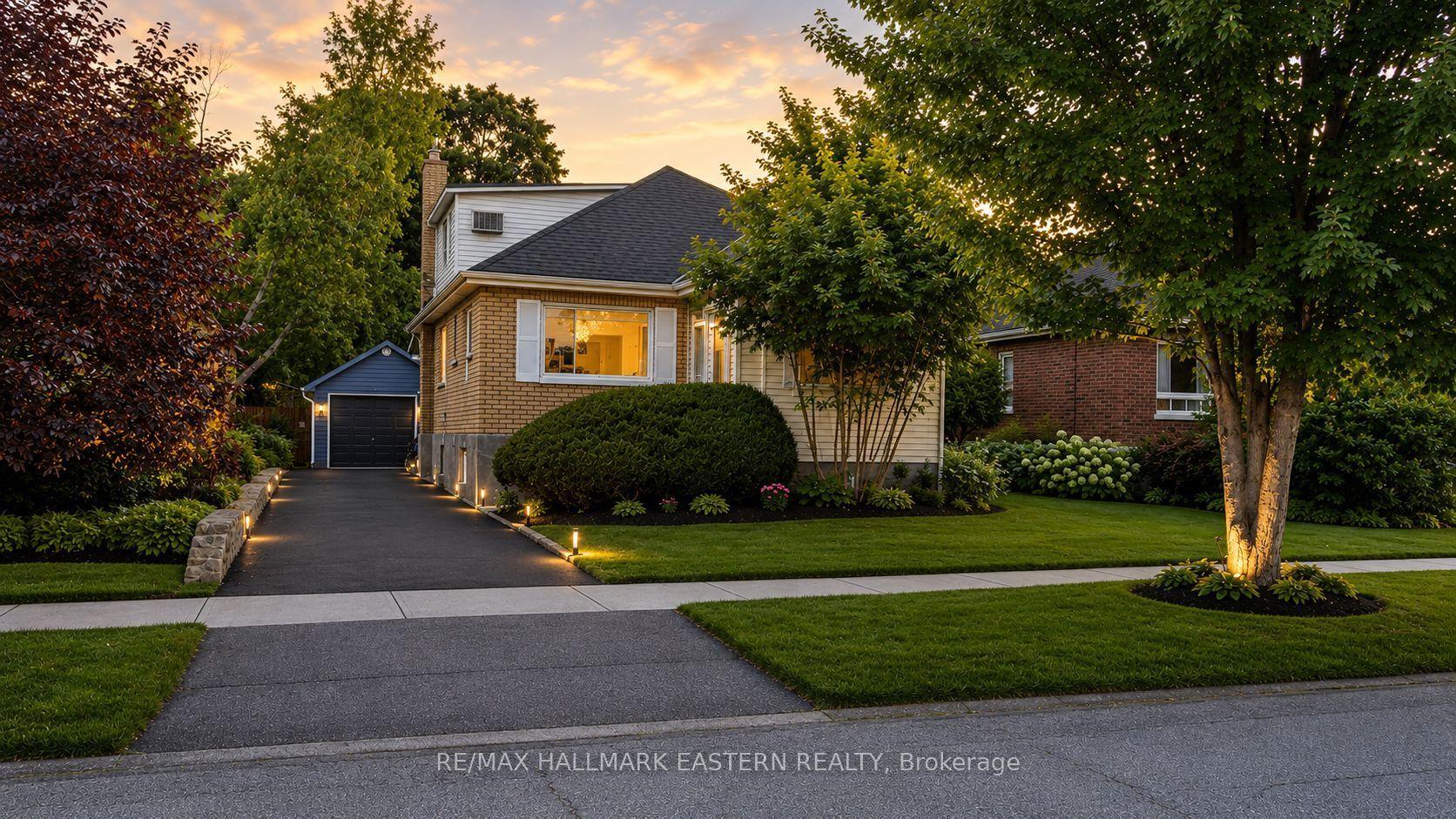 599 Donegal Street, Peterborough — Detached for sale, photo 1