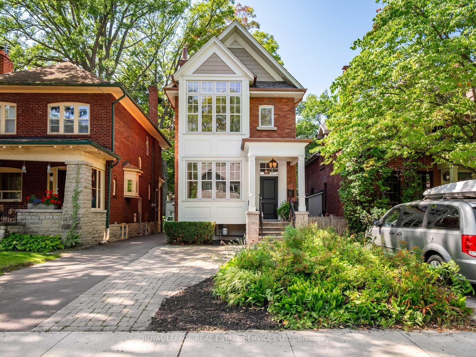 330 Willard Avenue, Toronto — Detached for sale, photo 1