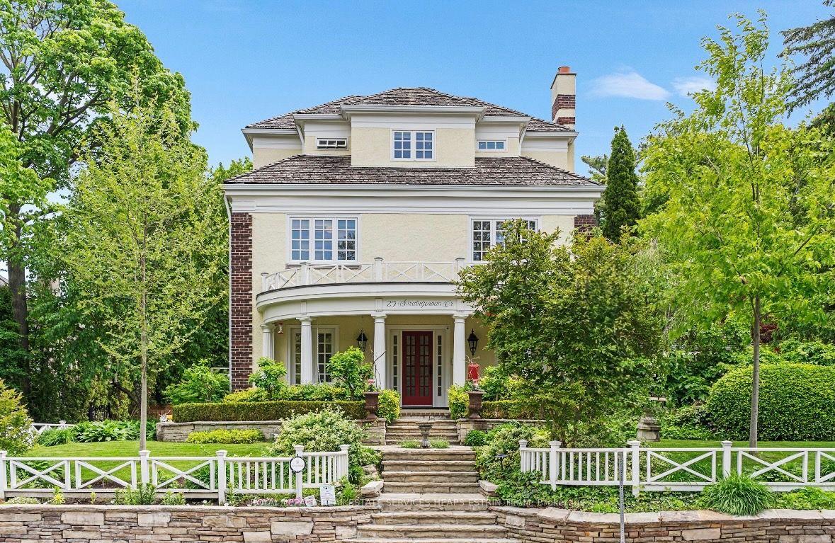 25 Strathgowan Crescent — photo 1