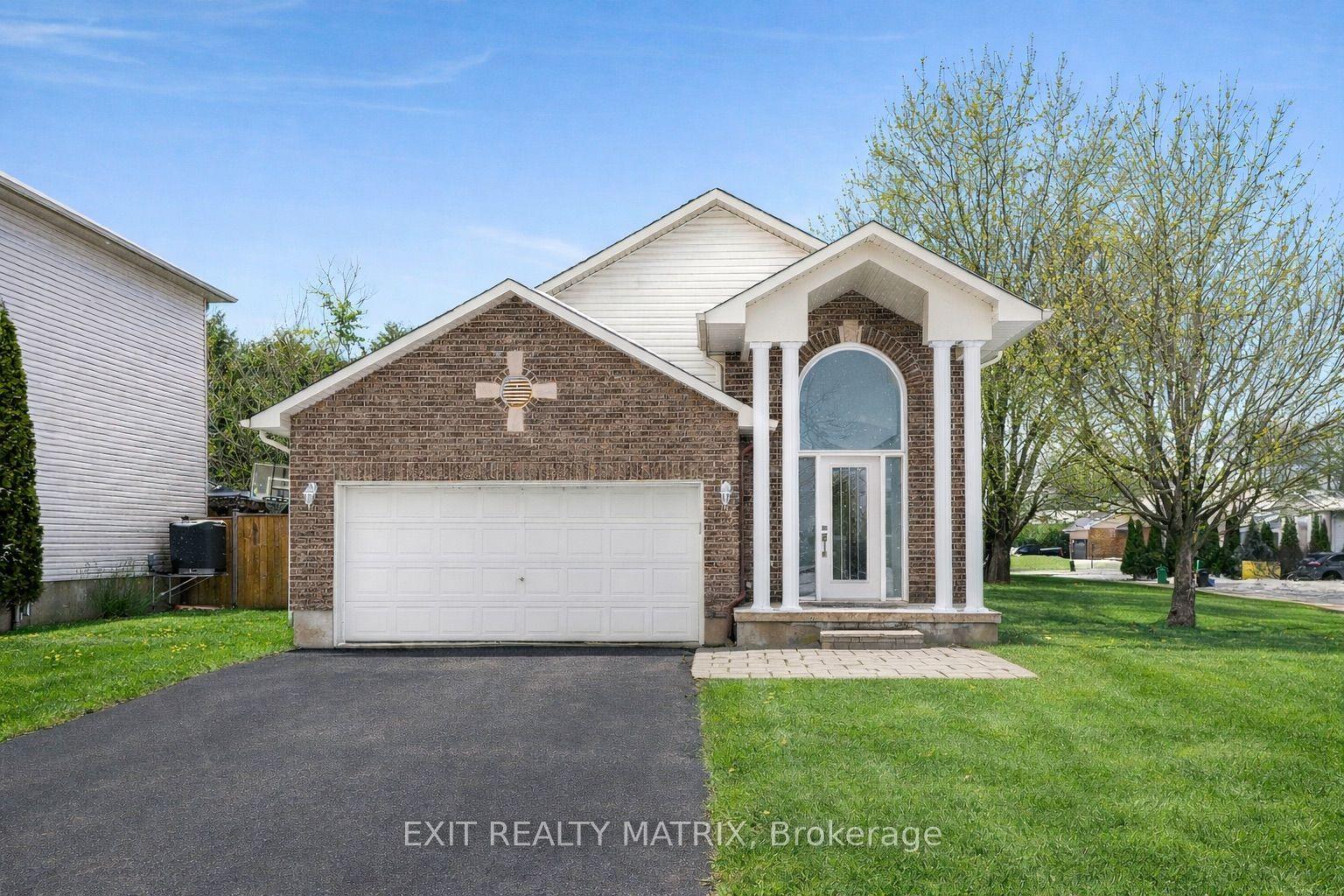 403 CENTENAIRE Street — photo 1