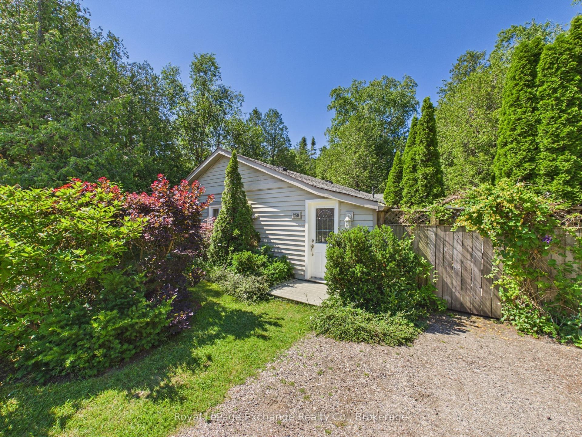 259 St. Arnaud Street, Huron-Kinloss — Detached for sale, photo 1