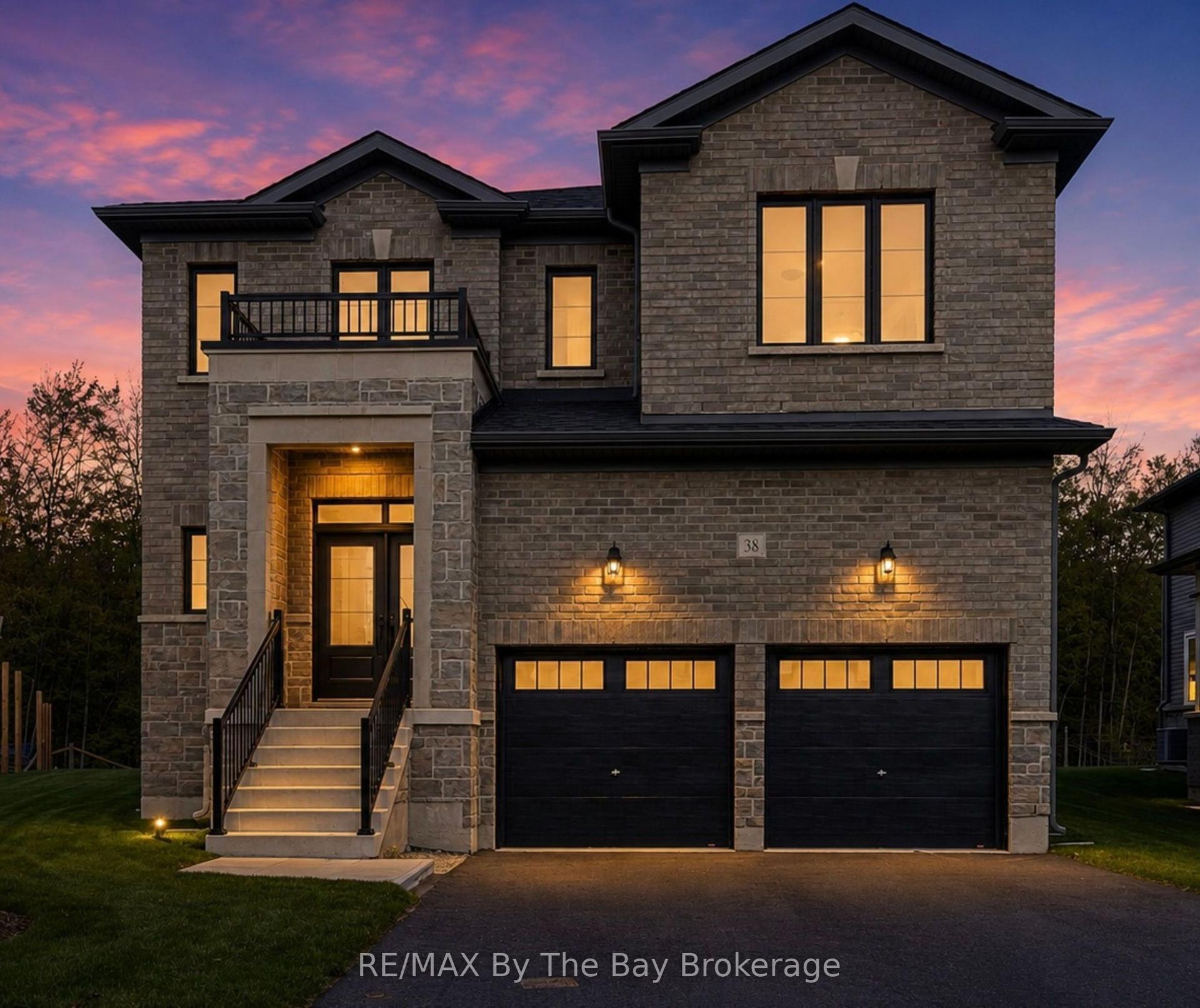 38 Amber Drive — photo 1