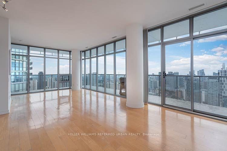 33 Charles Street E 3902 #3902, Toronto — Condo for lease, photo 1