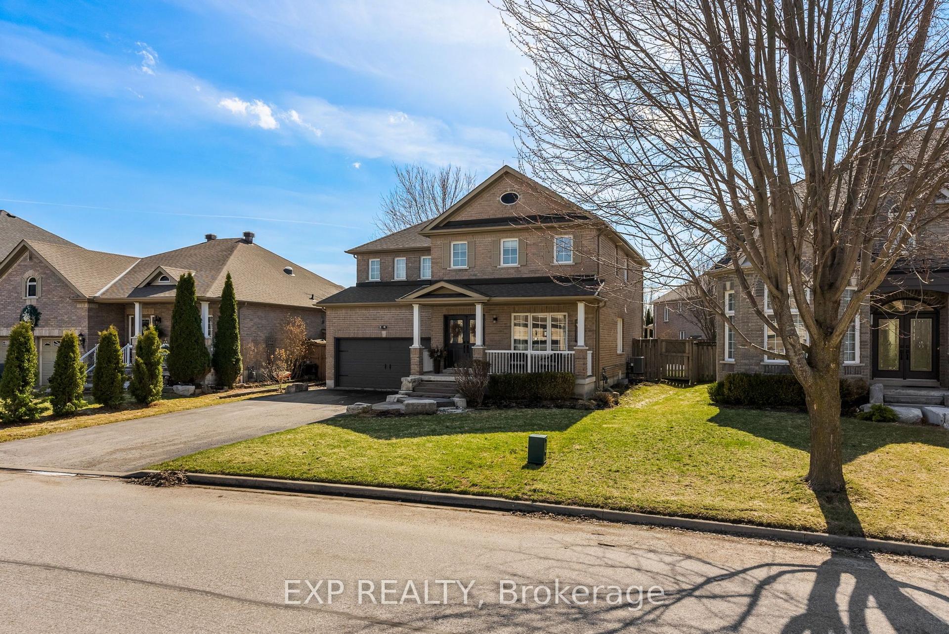 14 Whitestone Drive — photo 1