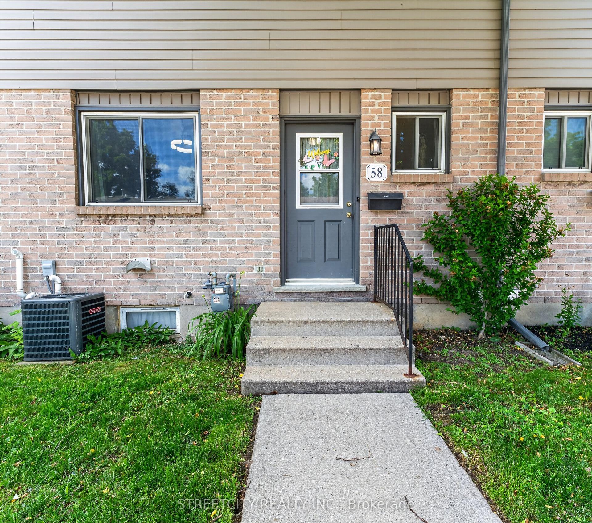 490 Third Street 58 #58 — photo 1