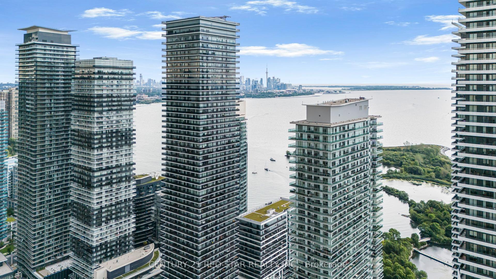 65 Annie Craig Drive 316 #316, Toronto — Condo for sale, photo 1