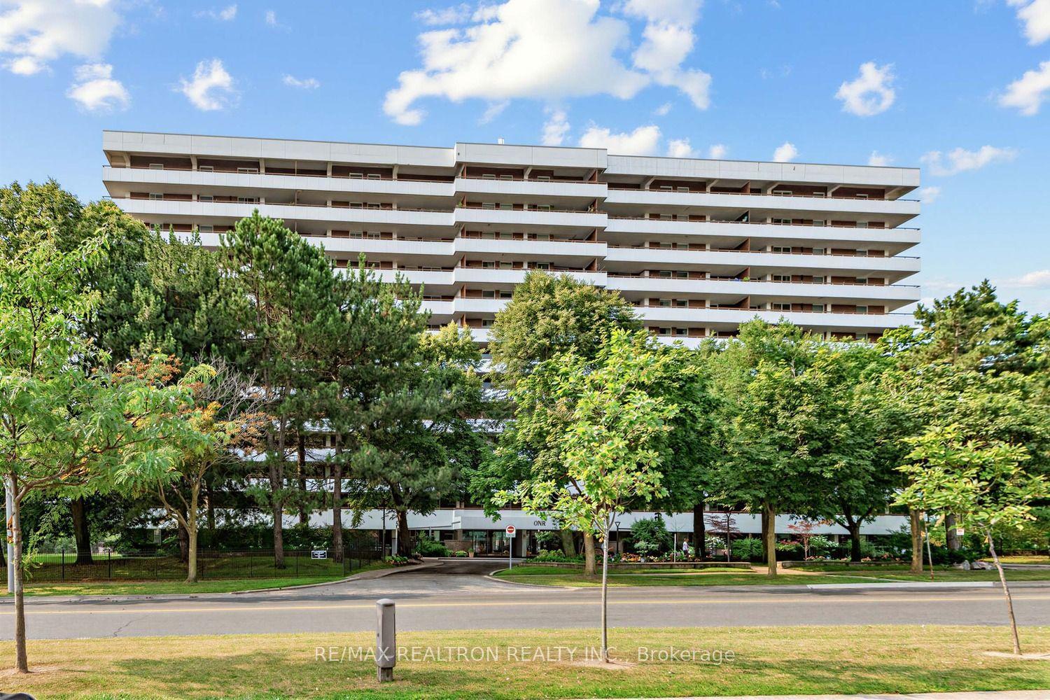 1 Royal Orchard Boulevard 211 #211, Markham — Condo for sale, photo 1