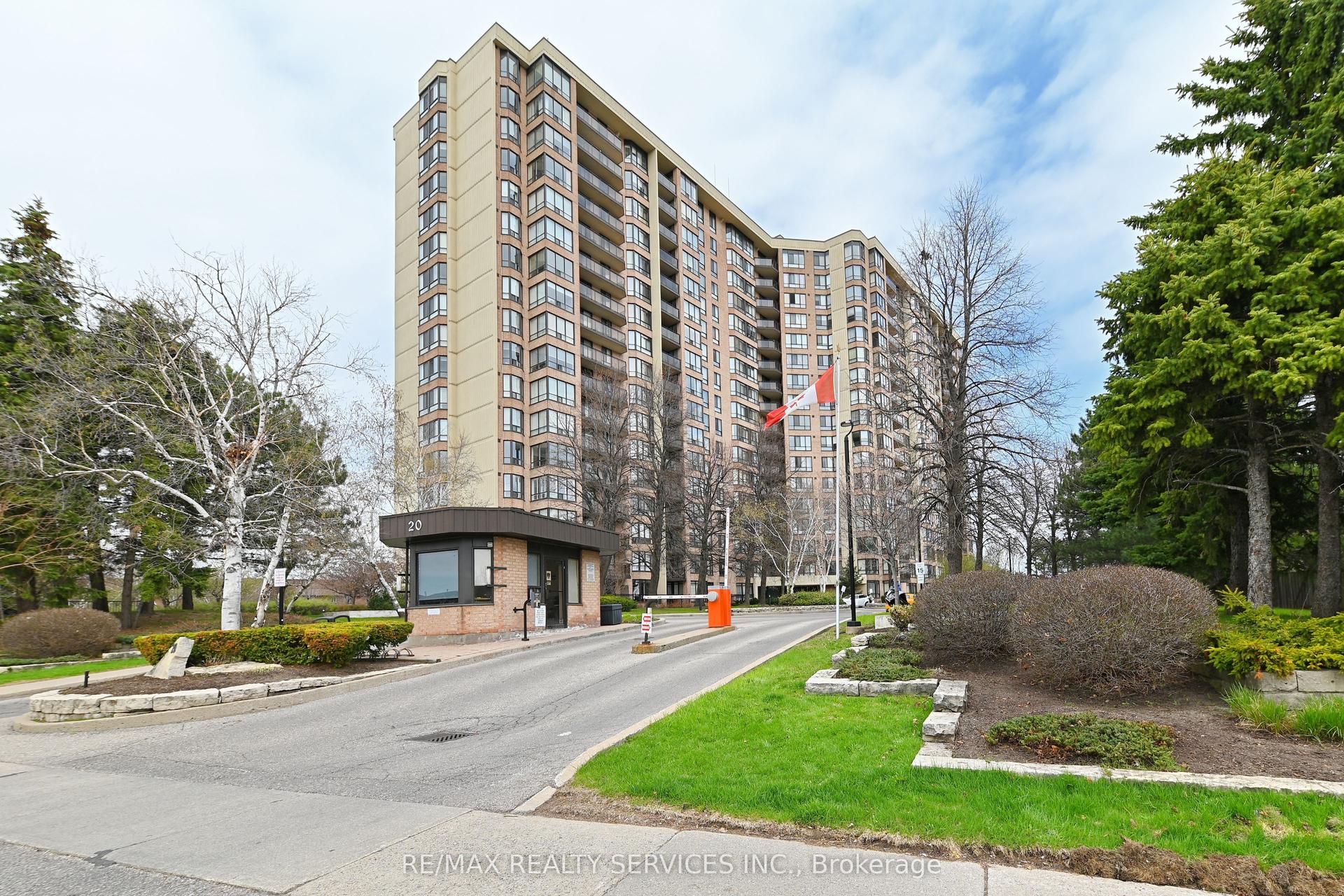 20 Cherrytree Drive 905 #905 — photo 1