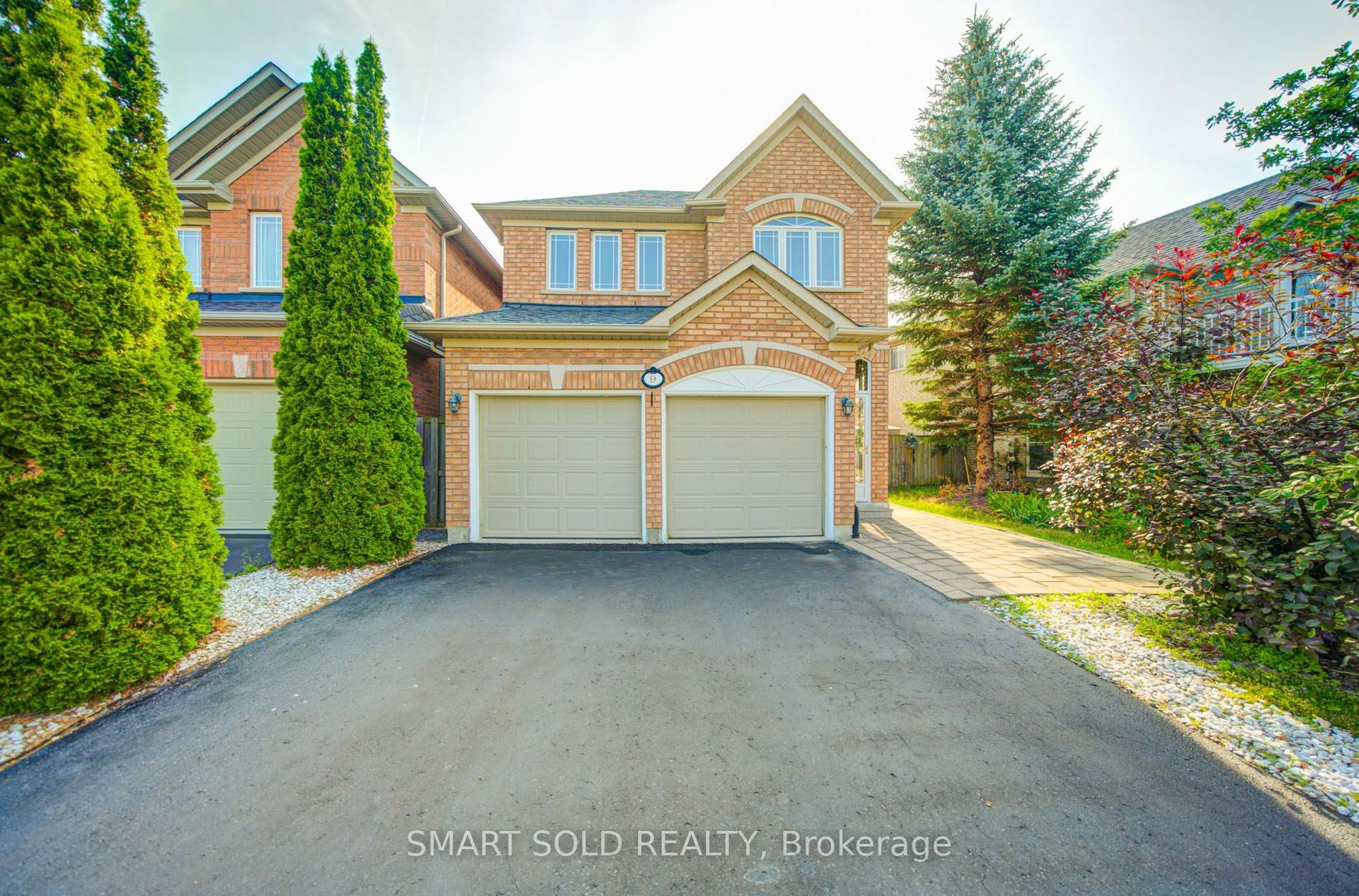 9 Pegasus Drive, Richmond Hill — Detached for sale, photo 1