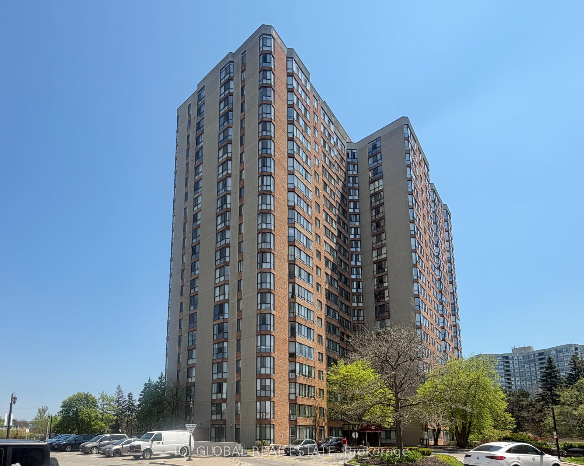 75 Bamburgh Circle 1615 #1615 — photo 1