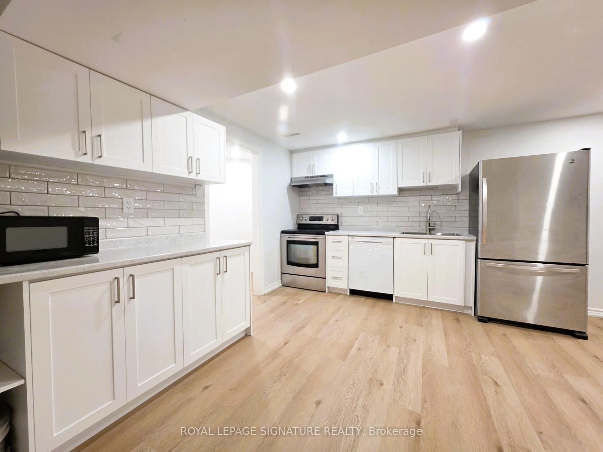 148 Tamarac Trail Bsmt #Bsmt, Aurora — Detached for lease, photo 1