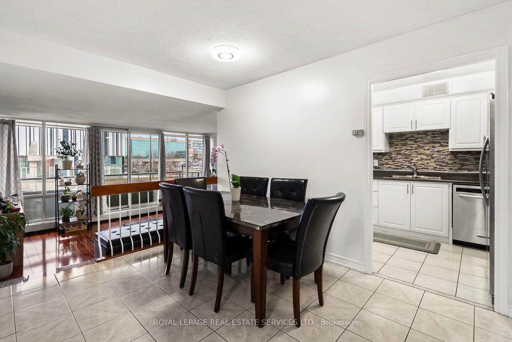 1 Four Winds Drive 211 #211 — photo 1