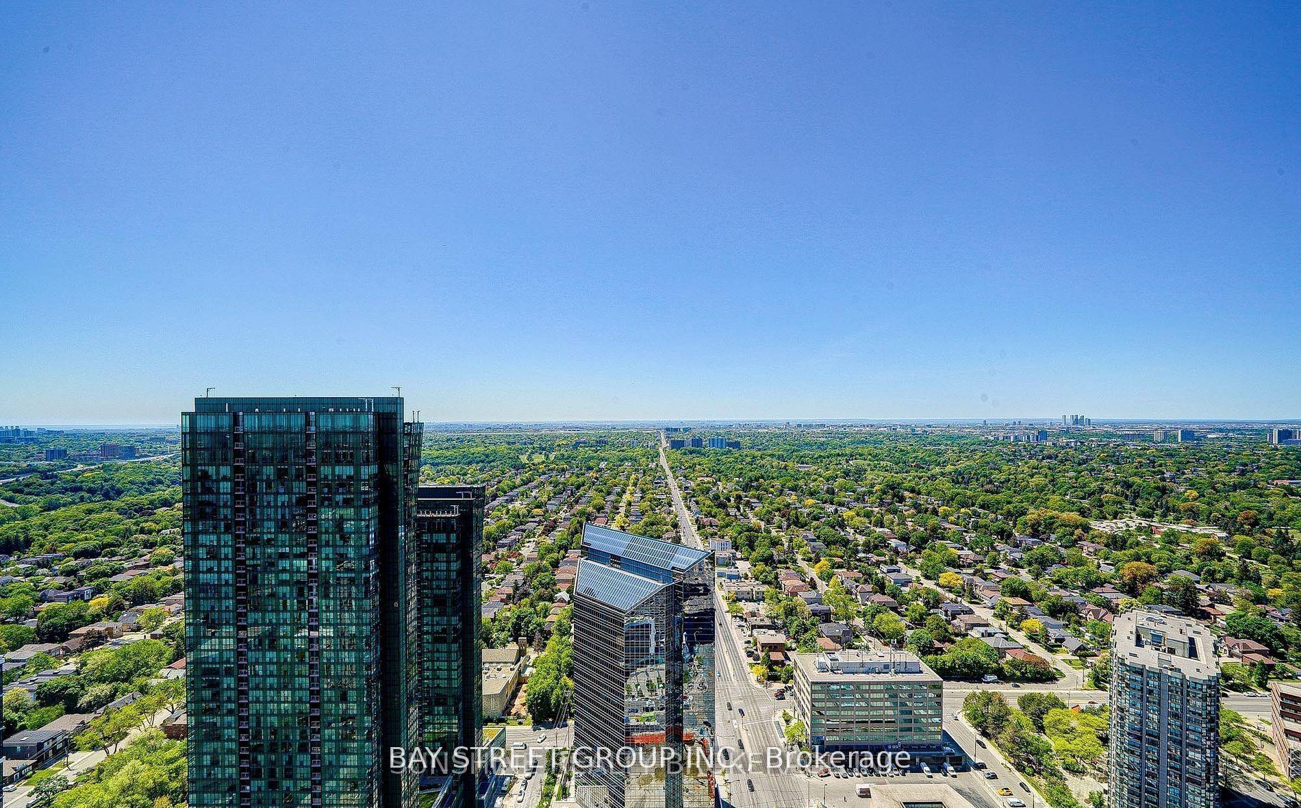 5 Sheppard Avenue E 4218 #4218, Toronto — Condo for sale, photo 1