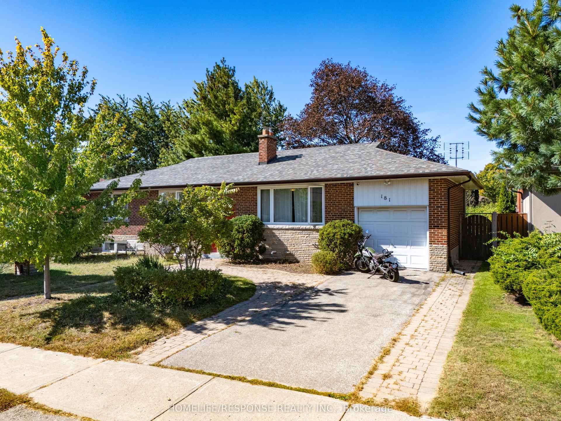 181 McGill Street, Mississauga — Detached for sale, photo 1